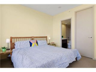 Photo 7: 703 7388 SANDBORNE Avenue in Burnaby: South Slope Condo for sale in "MAYFAIR PLACE" (Burnaby South)  : MLS®# V1108357