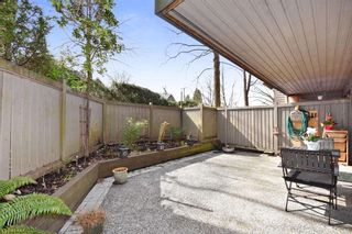 Photo 2: 204 1549 KITCHENER Street in Vancouver: Grandview VE Condo for sale in "Dharma Digs" (Vancouver East)  : MLS®# R2251865