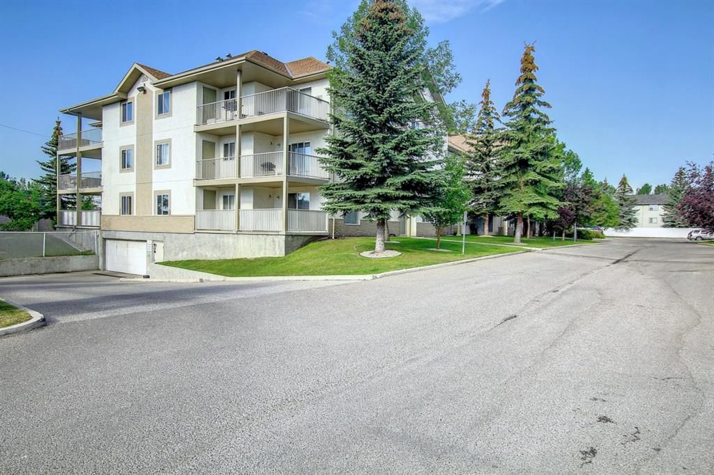 Main Photo: 3311 20 Harvest Rose Park in Calgary: Harvest Hills Apartment for sale : MLS®# A1251003