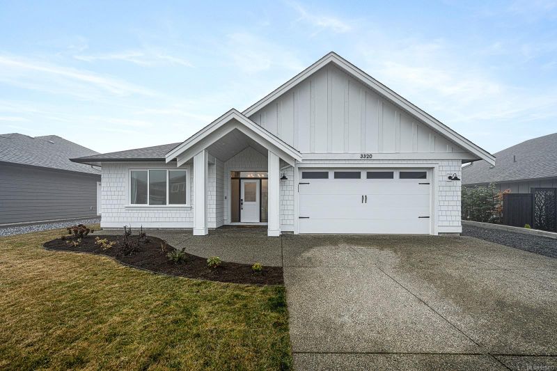 FEATURED LISTING: 3320 Eagleview Cres Courtenay
