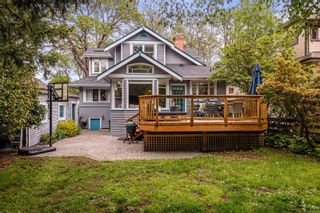 Photo 32: 1598 Wilmot Pl in Oak Bay: OB North Oak Bay House for sale : MLS®# 962784