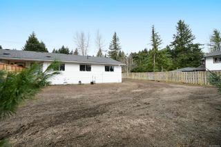 Photo 8: 2110 Lake Trail Rd in Courtenay: CV Courtenay City Full Duplex for sale (Comox Valley)  : MLS®# 869253