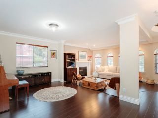 Photo 10: 497 E 21ST Avenue in Vancouver: Fraser VE House for sale in "Fraser" (Vancouver East)  : MLS®# R2631609
