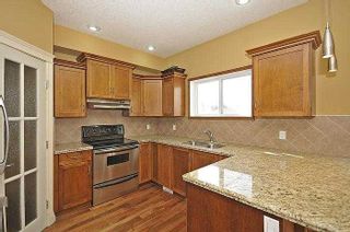 Photo 3: 507 17 Avenue NW in Calgary: Mount Pleasant Semi Detached (Half Duplex) for sale : MLS®# A2122885