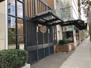 Photo 2: 704 1030 W BROADWAY in Vancouver: Fairview VW Condo for sale (Vancouver West)  : MLS®# R2390082