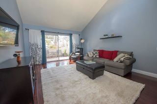 Photo 10: SCRIPPS RANCH Townhouse for sale : 2 bedrooms : 9934 Caminito Chirimolla in San Diego