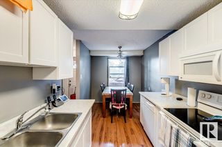 Photo 4: 39 WILLOWDALE Place in Edmonton: Zone 20 Townhouse for sale : MLS®# E4308608
