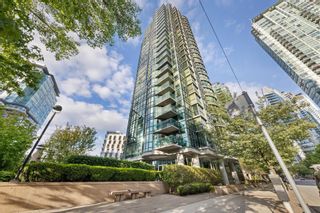 Photo 1: 702 588 BROUGHTON in Vancouver: Coal Harbour Condo for sale in "Harbourside Park" (Vancouver West)  : MLS®# R2890173