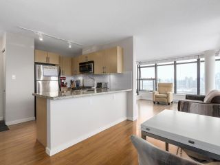 Photo 4: 1507 1068 W BROADWAY in Vancouver: Fairview VW Condo for sale (Vancouver West)  : MLS®# R2137350