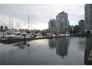 Photo 3: 2306 1067 MARINASIDE Crescent in Vancouver: Yaletown Condo for sale in "QUAYWEST II" (Vancouver West)  : MLS®# V919623
