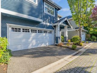 Photo 4: 8 3591 GRANVILLE Avenue in Richmond: Terra Nova Townhouse for sale in "Sherwood West-Quilchena Golf & Country Club" : MLS®# R2621653