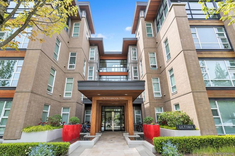 FEATURED LISTING: PH10 - 3479 WESBROOK Mall Vancouver