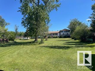 Photo 1: 197 51551 RGE RD 212 A: Rural Strathcona County House for sale : MLS®# E4299860