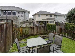 Photo 9: 17 1055 RIVERWOOD Gate in Port Coquitlam: Riverwood Townhouse for sale in "MOUNTAIN VIEW ESTATES" : MLS®# V1001823