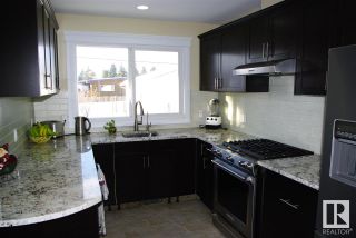 Photo 4: 9110 156 Street in Edmonton: Zone 22 House for sale : MLS®# E4334019