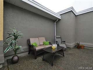 Photo 18: 1111 Caledonia Ave in VICTORIA: Vi Central Park Half Duplex for sale (Victoria)  : MLS®# 708700
