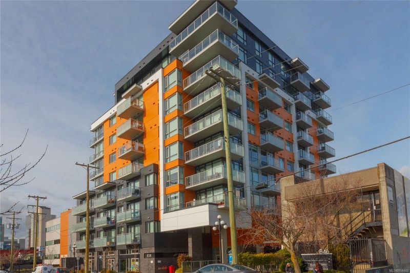 FEATURED LISTING: 702 - 838 Broughton St Victoria