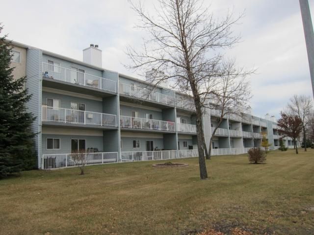 Main Photo: 1683 Plessis Road in WINNIPEG: Transcona Condominium for sale (North East Winnipeg)  : MLS®# 1221389