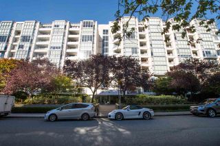 Photo 2: 407 456 MOBERLY Road in Vancouver: False Creek Condo for sale in "PACIFIC COVE" (Vancouver West)  : MLS®# R2497595