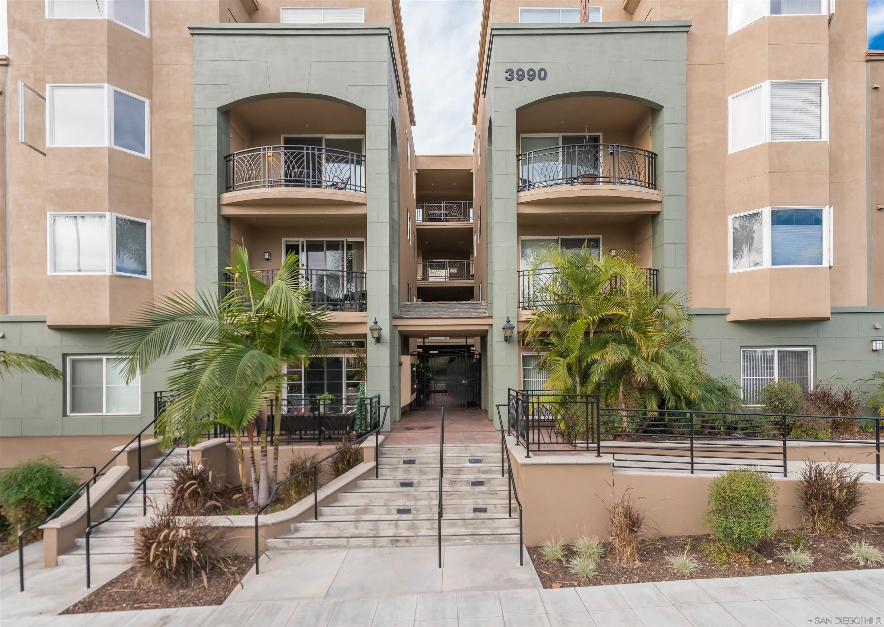 Main Photo: Condo for sale : 2 bedrooms : 3990 Centre St #205 in San Diego