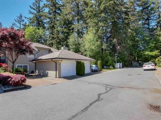 Photo 1: 2896 MT SEYMOUR Parkway in North Vancouver: Northlands Townhouse for sale in "McCartney Lane" : MLS®# R2352069