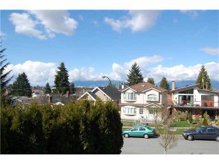 Photo 7: 836 E 32ND Avenue in Vancouver: Fraser VE House for sale in "FRASER" (Vancouver East)  : MLS®# V974186