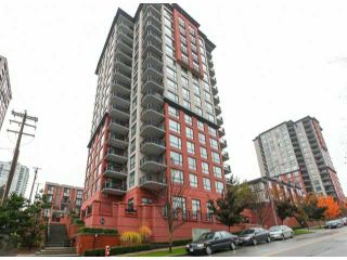 Photo 15: 1101 833 AGNES Street in New Westminster: Downtown NW Condo for sale in "The News" : MLS®# V1118257