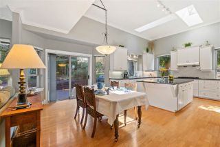 Photo 12: 2318 CHANTRELL PARK Drive in Surrey: Elgin Chantrell House for sale (South Surrey White Rock)  : MLS®# R2558616
