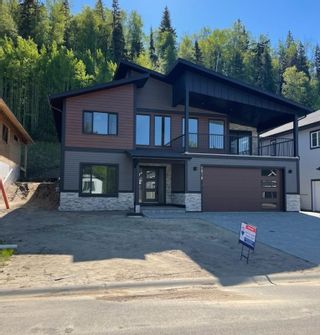 Photo 1: 2818 LINKS Drive in Prince George: Hart Highway House for sale (PG City North (Zone 73))  : MLS®# R2695793