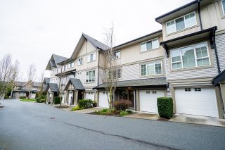 Photo 3: 110 2501 161A Street in Surrey: Grandview Surrey Townhouse for sale in "HIGHLAND PARK" (South Surrey White Rock)  : MLS®# R2870169