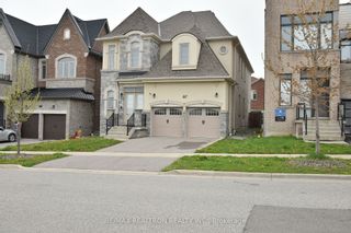 Main Photo: 42 Farrell Road N in Vaughan: Patterson House (2-Storey) for sale : MLS®# N8311504