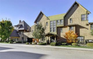 Photo 1: 521 3880 Truswell Road in Kelowna: Lower Mission House for sale : MLS®# 10202199