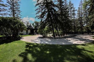 Photo 2: 816 Cloutier Drive in Winnipeg: St Norbert Residential for sale (1Q)  : MLS®# 202221517