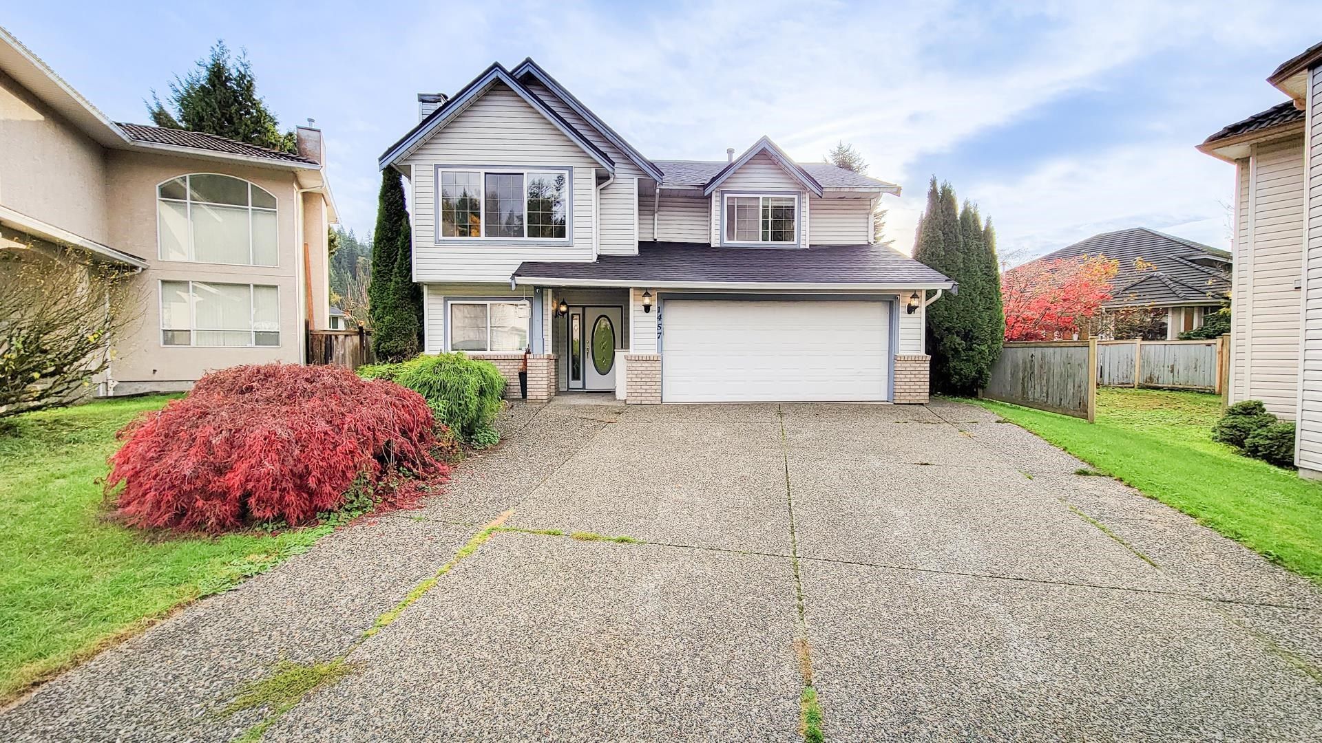 Main Photo: 1457 DORMEL Court in Coquitlam: Hockaday House for sale : MLS®# R2633352