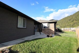 Photo 3: 95 Leighton Avenue: Chase House for sale (Shuswap)  : MLS®# 10182496