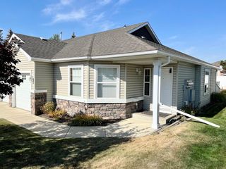 Photo 1: 17 Janko Close: Red Deer Row/Townhouse for sale : MLS®# A2003960