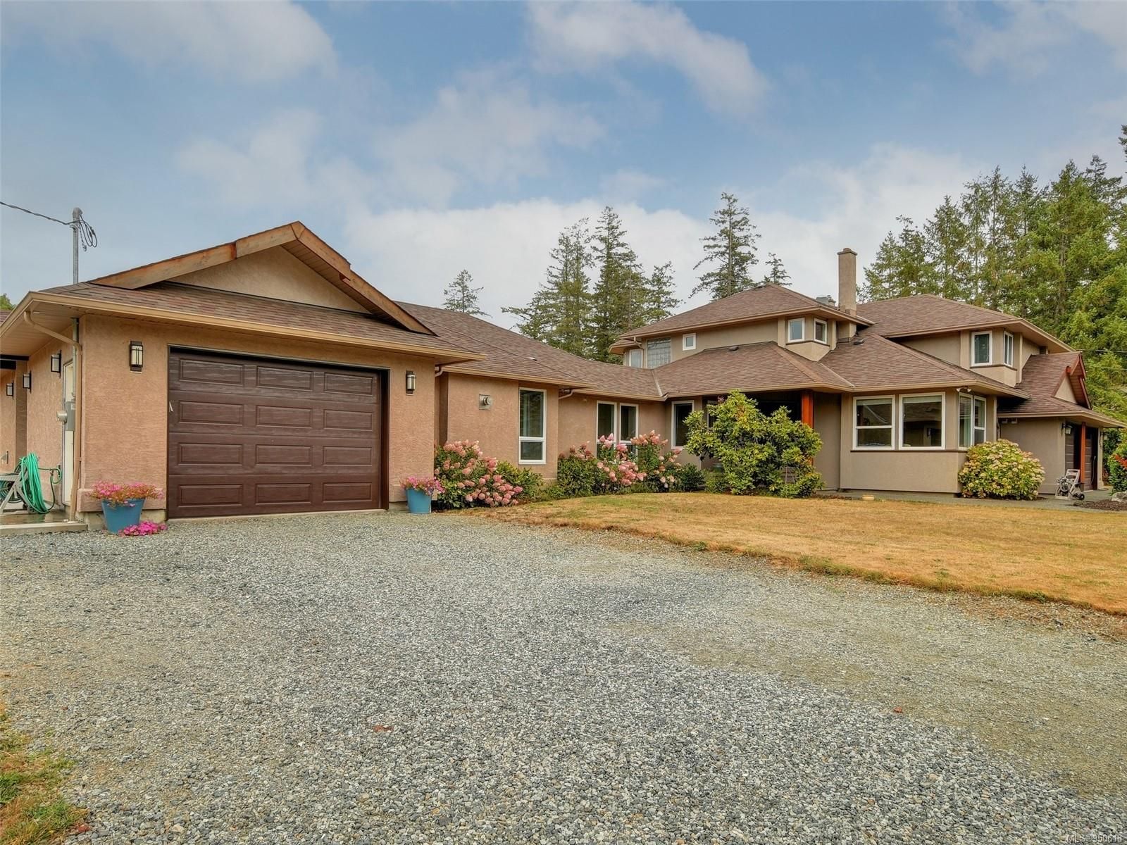 Main Photo: 1530 Kersey Rd in Central Saanich: CS Keating House for sale : MLS®# 950613
