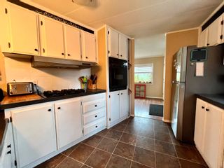 Photo 10: 120 LIKELY Road: 150 Mile House Manufactured Home for sale (Williams Lake)  : MLS®# R2728412