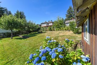 Photo 3: 5419 S Island Hwy in Union Bay: CV Union Bay/Fanny Bay House for sale (Comox Valley)  : MLS®# 911214