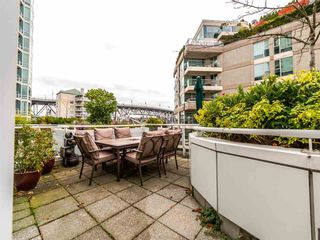 Photo 17: T08 1501 HOWE STREET in Vancouver: Yaletown Townhouse for sale (Vancouver West)  : MLS®# R2220139