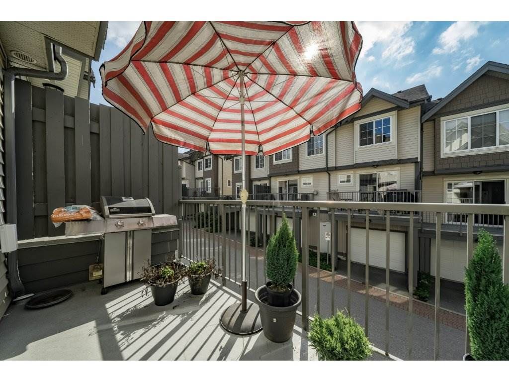 Photo 19: Photos: 3287 BEAVERBROOK Drive in Burnaby: Sullivan Heights Townhouse for sale in "STONEBROOK" (Burnaby North)  : MLS®# R2308456