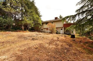 Photo 13: 874 Cunningham Rd in VICTORIA: Es Gorge Vale House for sale (Esquimalt)  : MLS®# 768467