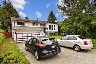 Photo 1: 3820 HARWOOD Crescent in Abbotsford: Central Abbotsford House for sale : MLS®# R2780352