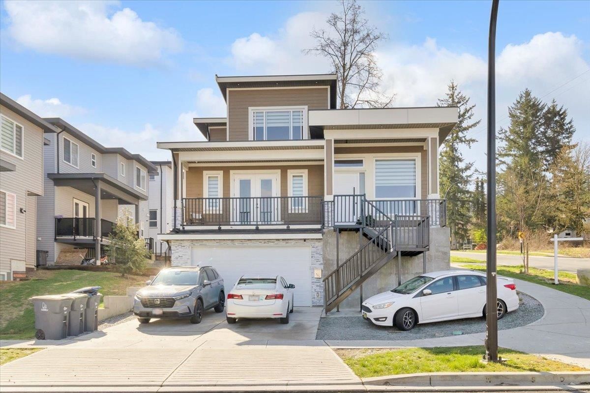 Main Photo: 15016 63A Avenue in Surrey: Sullivan Station House for sale in "EAST NEWTON SULLIVAN HEIGHTS" : MLS®# R2863709