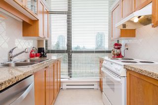 Photo 18: 801 6837 STATION HILL Drive in Burnaby: South Slope Condo for sale in "Claridges" (Burnaby South)  : MLS®# R2239068