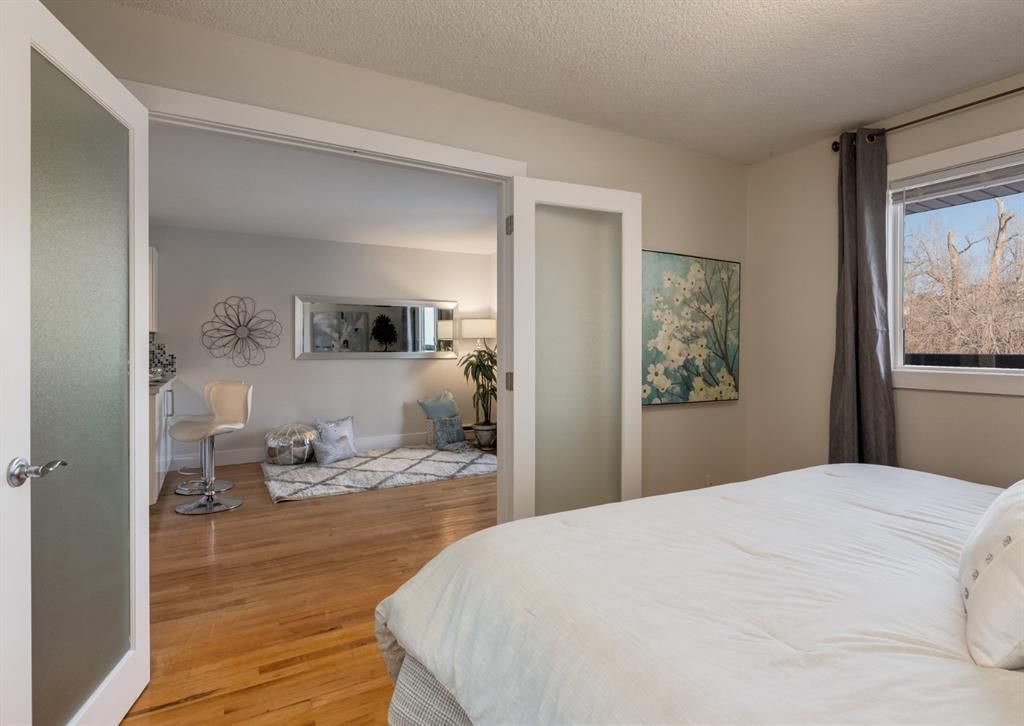 Photo 8: Photos: 203 104 24 Avenue SW in Calgary: Mission Apartment for sale : MLS®# A1173338