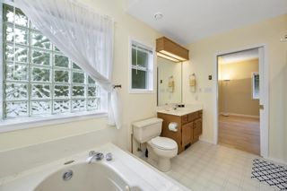Photo 33: 4778 Elliot Pl in Saanich: SE Sunnymead House for sale (Saanich East)  : MLS®# 911697