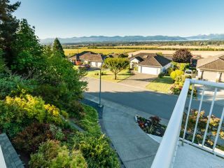 Photo 38: 1450 Farquharson Dr in COURTENAY: CV Courtenay East House for sale (Comox Valley)  : MLS®# 771214