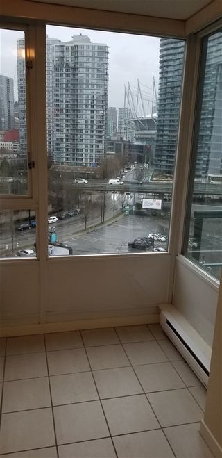 Photo 15: 1007 1067 MARINASIDE Crescent in Vancouver: Yaletown Condo for sale in "QUAY WEST" (Vancouver West)  : MLS®# R2539975