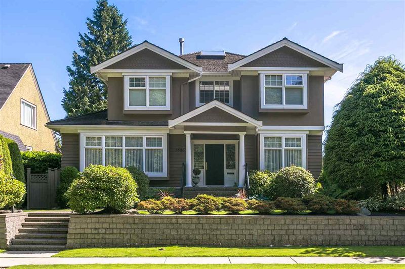 FEATURED LISTING: 3886 33RD Avenue West Vancouver